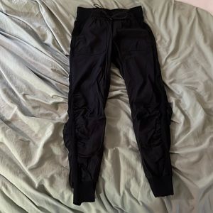Lululemon Beyond The Studio Jogger